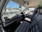 Volkswagen Transporter Crew Cab AUTO SWB L1H1 Low Roof T32 Highline Air Con NO VAT 24