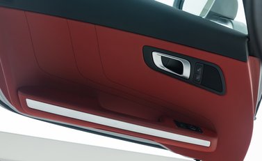 Mercedes-Benz SLS AMG 27