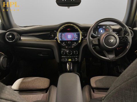 Mini Hatch Cooper SE 32.6kWh Level 2 Hatchback 3dr Electric Auto (184 ps) 19