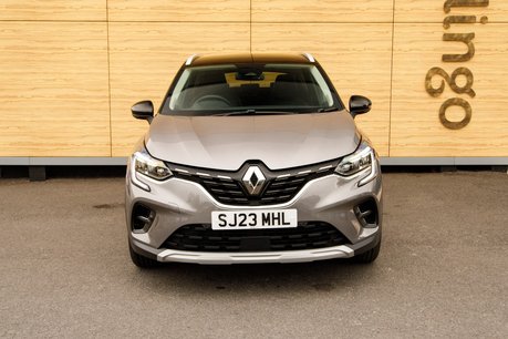 Renault Captur TECHNO E-TECH