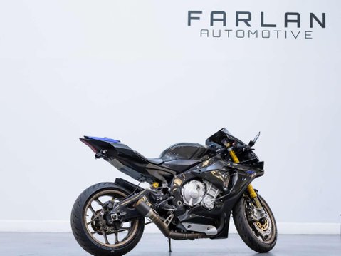 Yamaha R1M 1000 Super Sports Petrol Manual (200 ps) 14