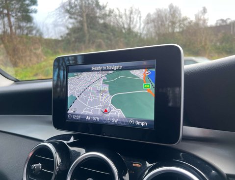 Mercedes-Benz GLC 2.0 GLC 250 Urban Edition 4Matic Auto 4WD 5dr 23