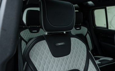 Land Rover Defender 110 V8 Carpathian Edition OVERFINCH 16