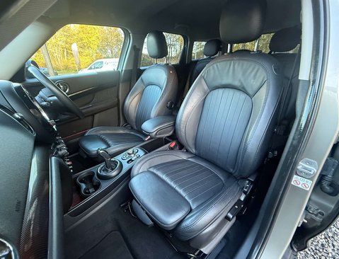 Mini Countryman 1.5 Countryman Cooper Exclusive Auto 5dr 15