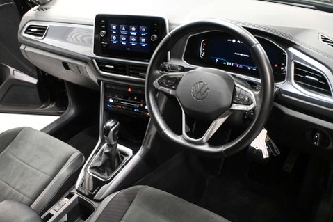 Volkswagen T-Roc 1.5 T-Roc Style TSI Semi-Auto 5dr 10