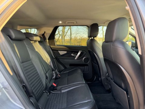 Land Rover Discovery Sport 2.0 Discovery Sport S D Auto 4WD 5dr 31