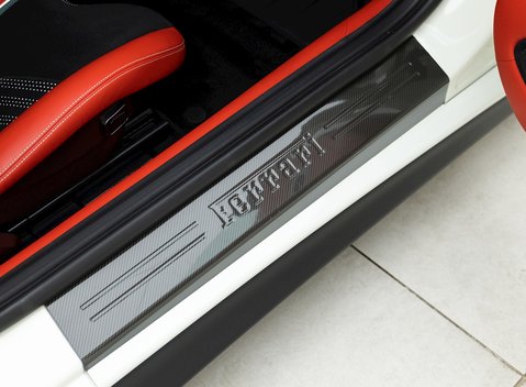 Ferrari F12 Berlinetta 20