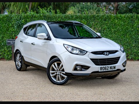 Hyundai ix35 2.0 ix35 Premium 4WD CRDI Auto 4WD 5dr 1