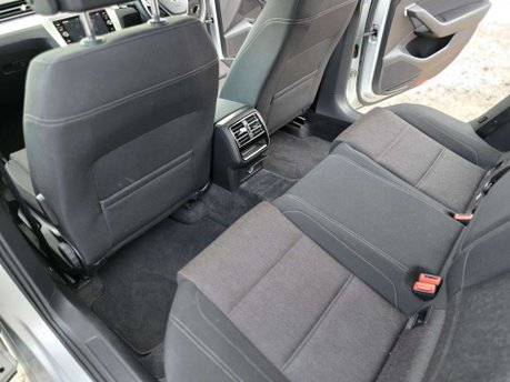 Volkswagen Passat 2.0 TDI SE Business Estate 5dr Diesel DSG Euro 6 (s/s) (150 ps) 24