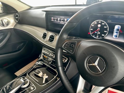 Mercedes-Benz E Class 2.0 E220d SE (Premium Plus) G-Tronic+ 4MATIC Euro 6 (s/s) 4dr 35