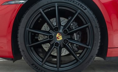 Porsche 911 Carrera CABRIOLET (992) 27