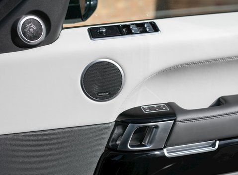 Land Rover Range Rover Sport 5.0 SVR 18