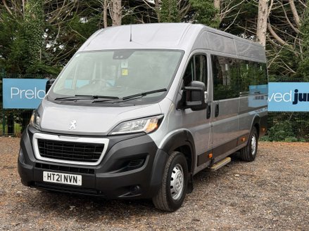 Peugeot Boxer 2.2 440 17seat Non-D1 accessible Minibus Lite with full ramp. L4 H2 Euro 6 
