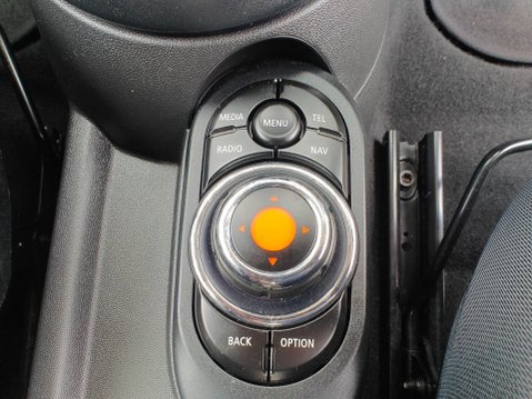 Mini Hatch 1.5 Cooper Auto Euro 6 (s/s) 5dr 56