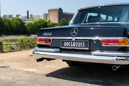 Mercedes-Benz 600 Pullman 14