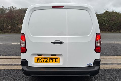 Vauxhall Combo L2H1 2300 Dynamic Panel Van 14