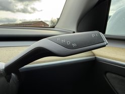Tesla Model Y (Dual Motor) Long Range SUV 5dr Electric Auto 4WDE (384 bhp) 35