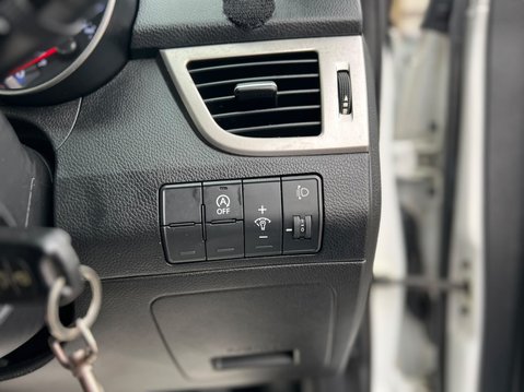 Hyundai i30 CRDI S BLUE DRIVE 41