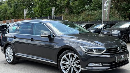 Volkswagen Passat GT TSI EVO DSG - PANORAMIC SUNROOF -19 INCH ALLOYS - ONE OWNER 