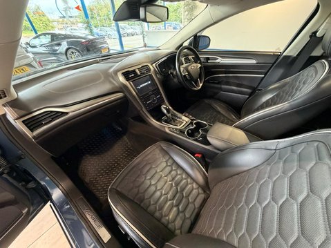 Ford Mondeo 2.0 TDCi Vignale Powershift Euro 6 (s/s) 5dr 37