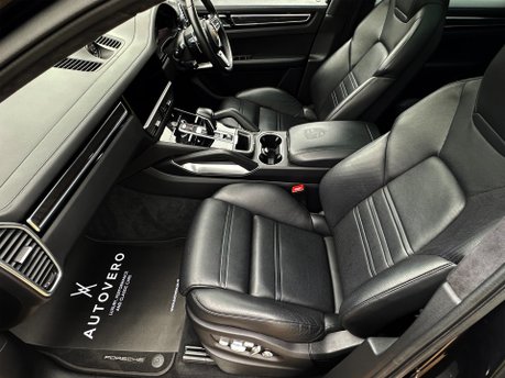 Porsche Cayenne V8 TURBO TIPTRONIC 49