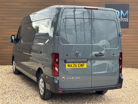Renault Master 2.0 Master LM35 Advance DCI Auto 5dr 10