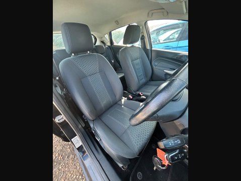 Ford Fiesta 1.4 Zetec 5dr 20