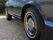 Mercedes-Benz SL Series 230 SL 14