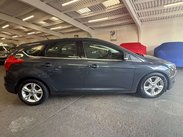 Ford Focus 1.0T EcoBoost Zetec Hatchback 5dr Petrol Manual Euro 5 (s/s) (100 ps) 6