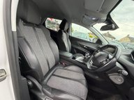 Peugeot 3008 BLUEHDI S/S ALLURE 10