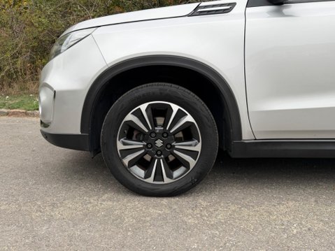Suzuki Vitara 1.4 Boosterjet MHEV SZ5 Euro 6 (s/s) 5dr 9