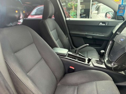 Volvo V50 1.8 S Estate 5dr Petrol Manual Euro 4 (125 ps) 8