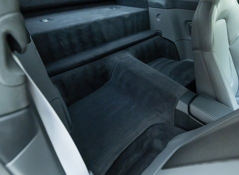 Porsche 911 GT3 TOURING (992) 17