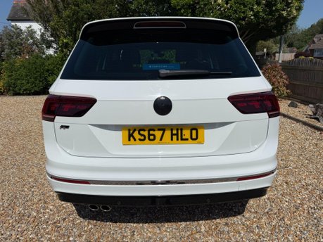Volkswagen Tiguan 2.0 TDI R-Line 4Motion Euro 6 (s/s) 5dr 11