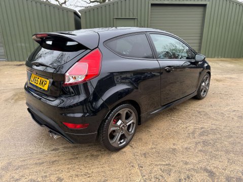 Ford Fiesta 1.6 Fiesta ST-3 T 3dr 38