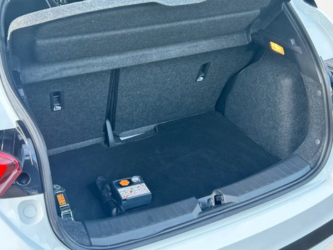 Nissan MICRA 0.9 IG-T Acenta 5dr 35