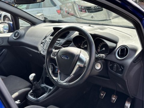 Ford Fiesta 1.0T EcoBoost ST-Line Euro 6 (s/s) 5dr 12