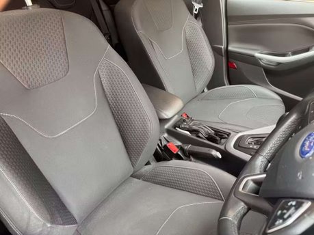 Ford Focus 1.0 Focus Zetec Edition Auto 5dr 23