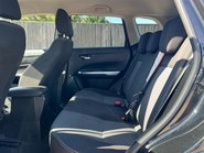 Suzuki Vitara SZ-T BOOSTERJET MHEV 9