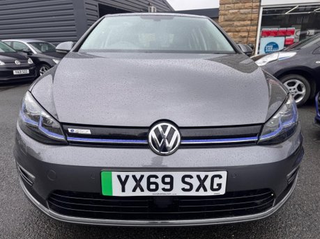 Volkswagen Golf E-GOLF 4