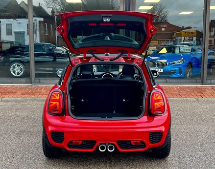 Mini Hatch 2.0 John Cooper Works Auto 3dr 63