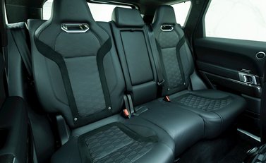 Land Rover Range Rover Sport 5.0 SVR Carbon Edition 14