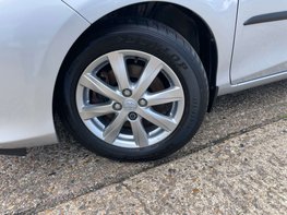 Toyota Yaris 1.5 Yaris T4 Hybrid CVT 5dr 3