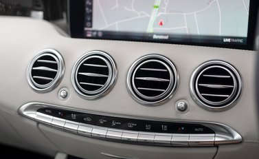 Mercedes-Benz S63 AMG Coupe 19