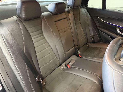Mercedes-Benz E Class 2.0 E220d AMG Line Saloon 4dr Diesel G-Tronic+ Euro 6 (s/s) (194 ps) 37
