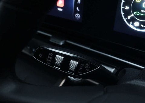 OMODA 5 1.6 5 Noble Auto 5dr 38