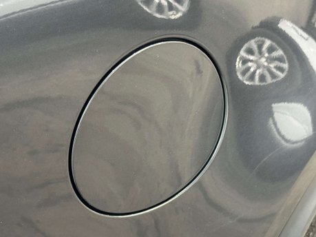 Land Rover Discovery 3.0 Discovery HSE SDV6 Auto 4WD 5dr 33