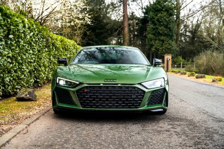 Audi R8 V10 PERFORMANCE EDITION. RWD. SONOMA GREEN. CARBON EXT. FULL PPF. B&O. 5