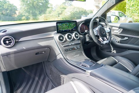 Mercedes-Benz GLC AMG GLC 63 S 4MATIC PLUS 8