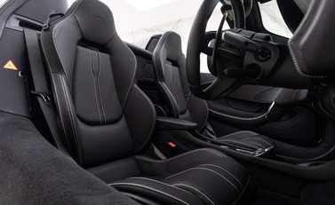 McLaren 570S V8 SSG 9